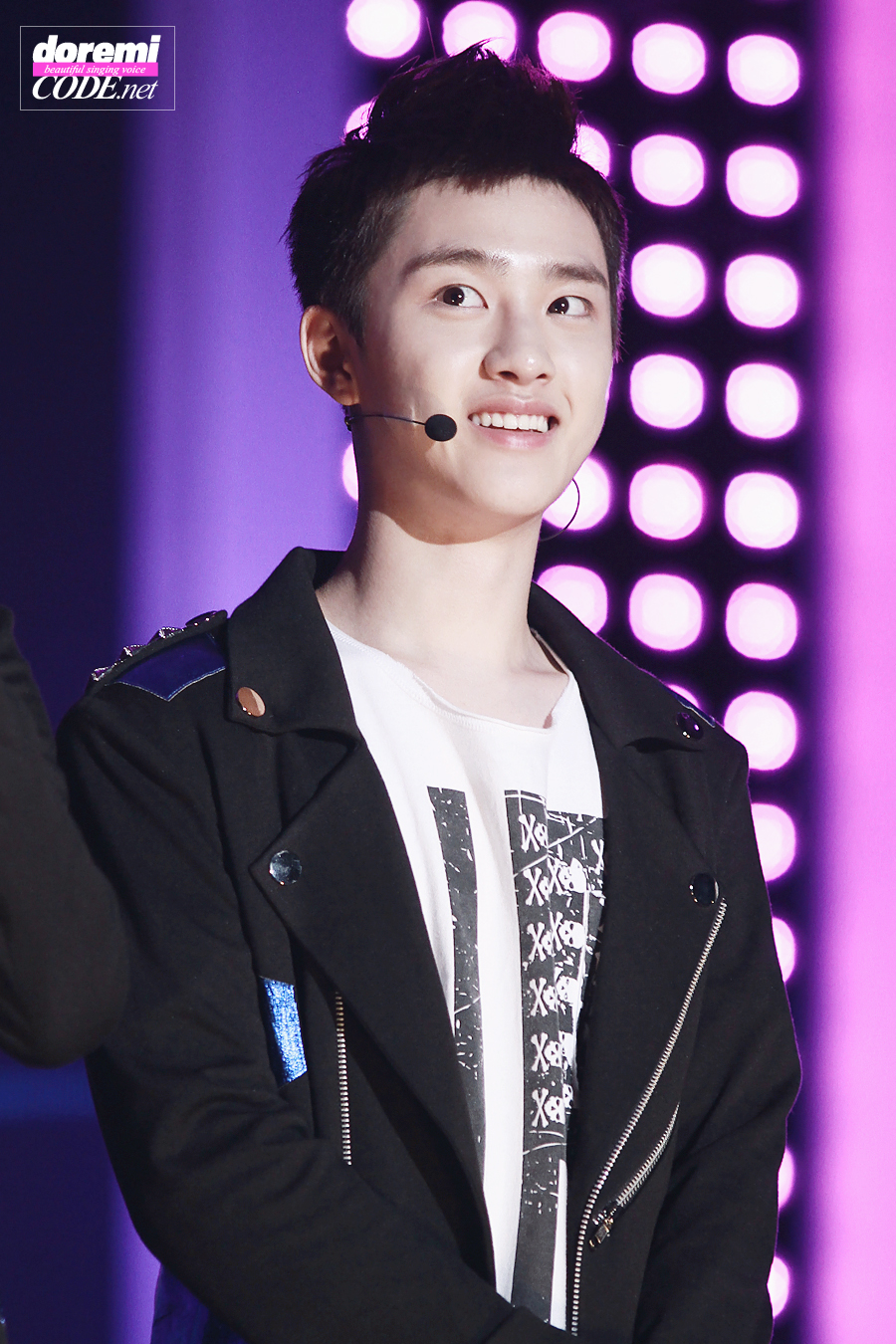 120613 D.O @ KBS Big Anniversary Concert 1143C3374FD9B2AB123F24