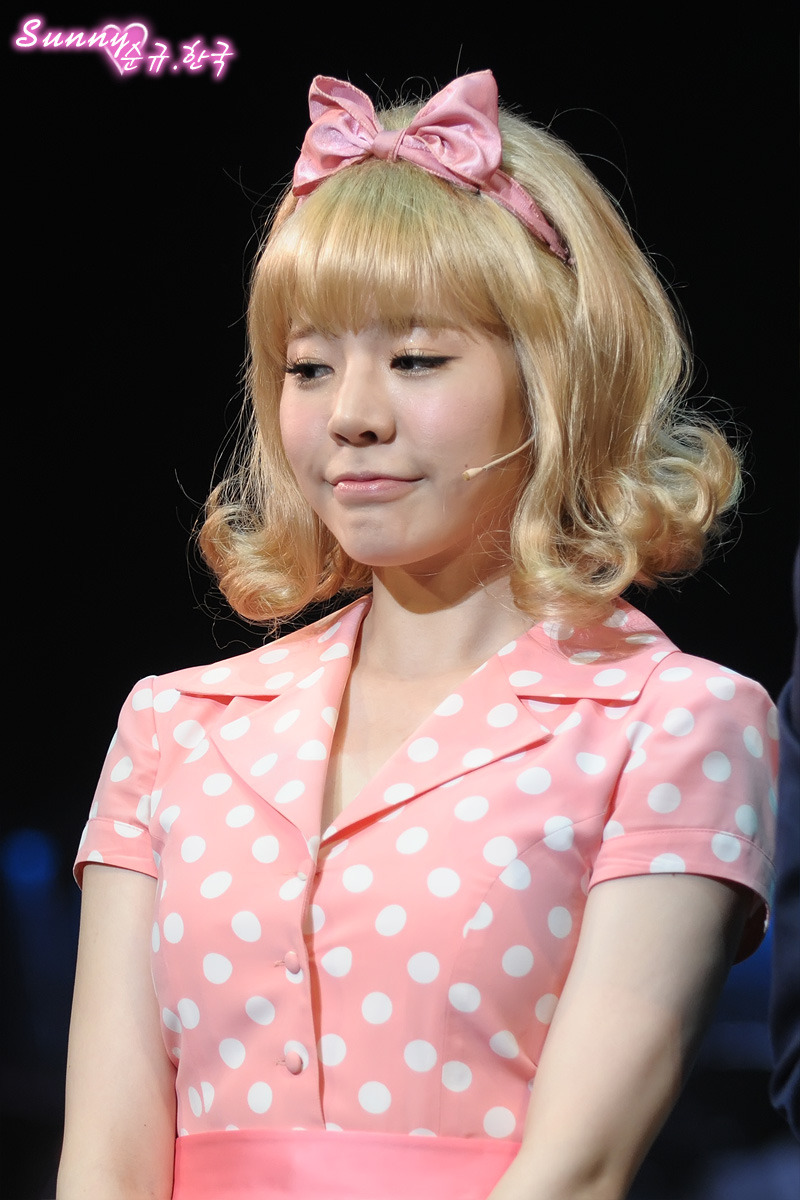 [OTHER][12-06-2012]Selca mới nhất của Sunny và Park Kwang Hyun tại hậu trường "Catch Me If You Can"  - Page 7 1468C34F4F9032590C7E0A