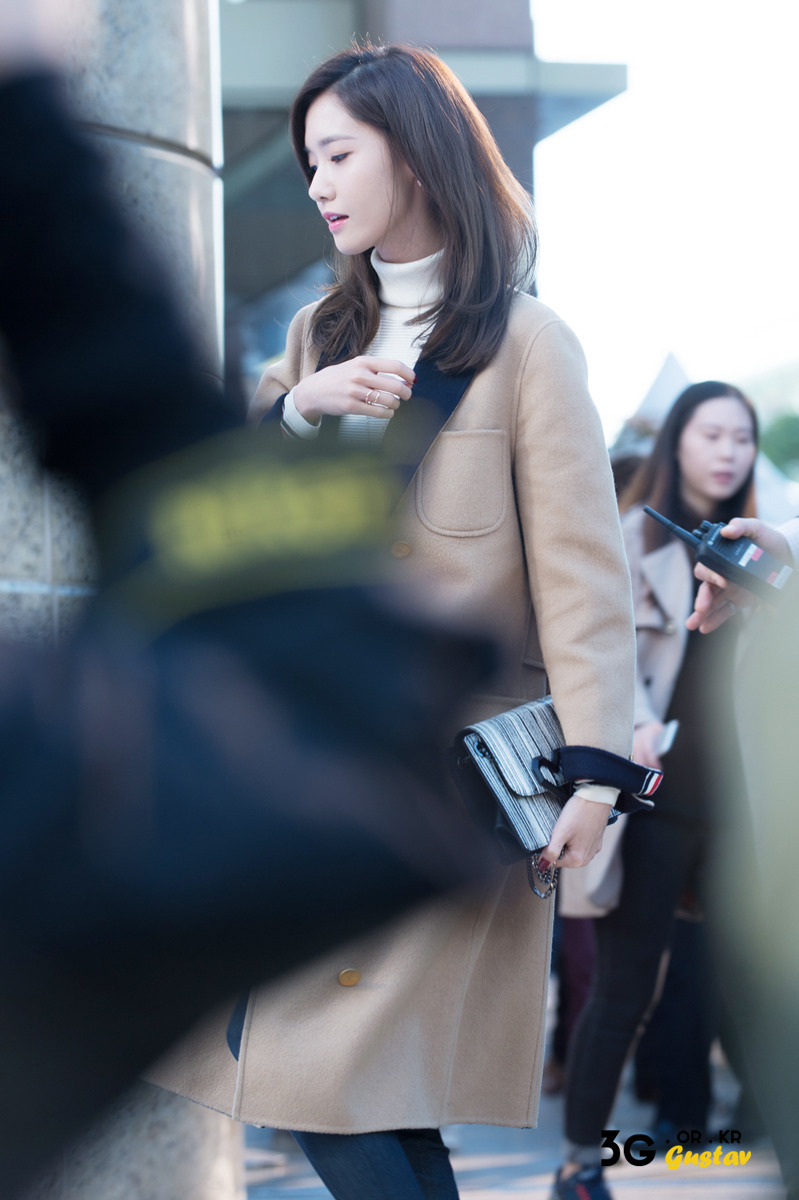 [PIC][24-10-2015]YoonA tham dự buổi fansign cho thương hiệu "LOVCAT" vào chiều nay - Page 3 24270339562CDCAC1DE709