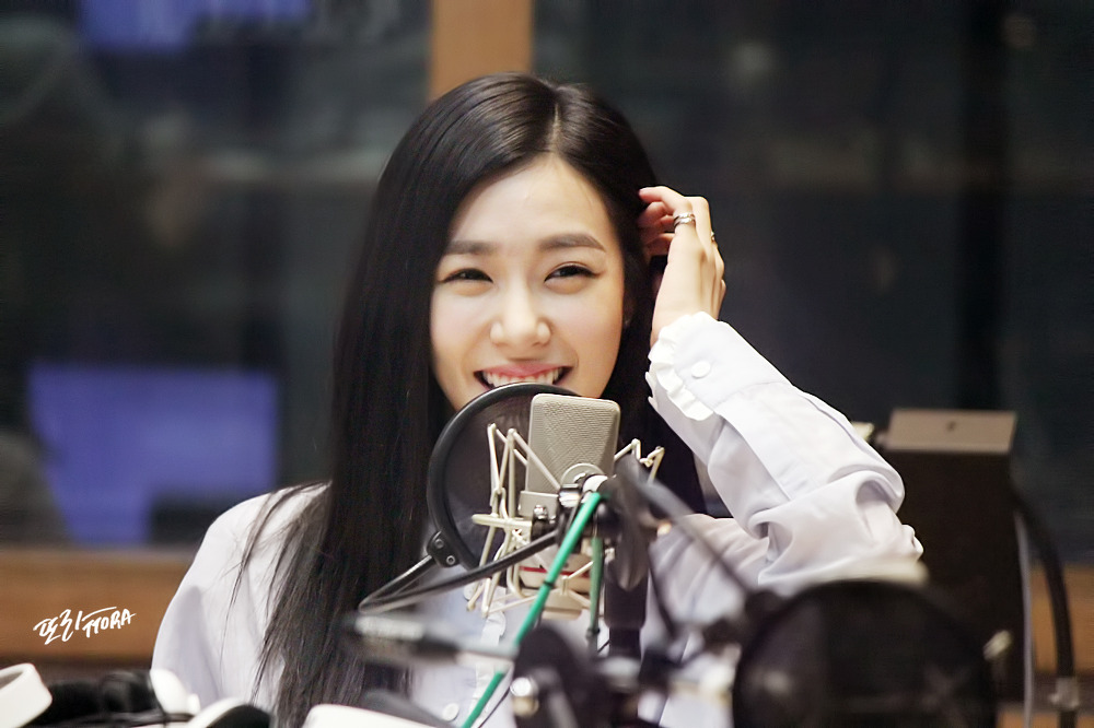 [OTHER][06-02-2015]Hình ảnh mới nhất từ DJ Sunny tại Radio MBC FM4U - "FM Date" - Page 17 24573B3D557EA6A3086DAE