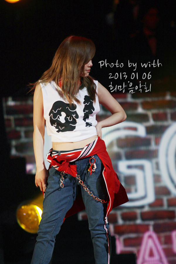 [PIC][06-01-2013]SNSD biểu diễn tại "KBS Open Concert" vào chiều nay - Page 6 254A844250E992D112E9D1