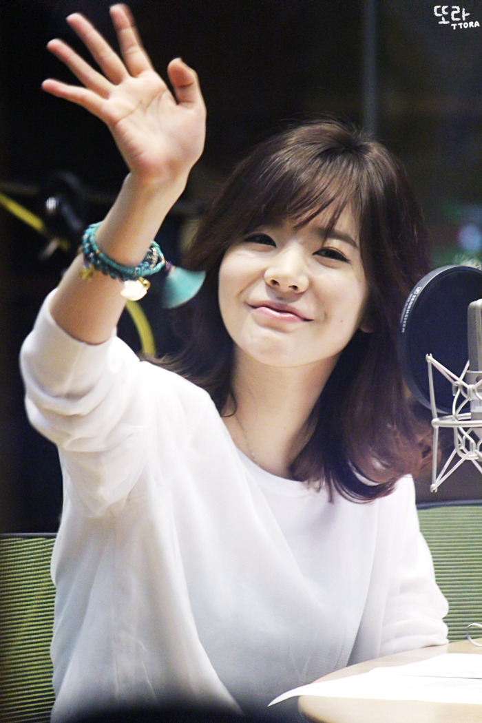 [OTHER][06-05-2014]Hình ảnh mới nhất từ DJ Sunny tại Radio MBC FM4U - "FM Date" - Page 15 25678C485400087C2E7C80