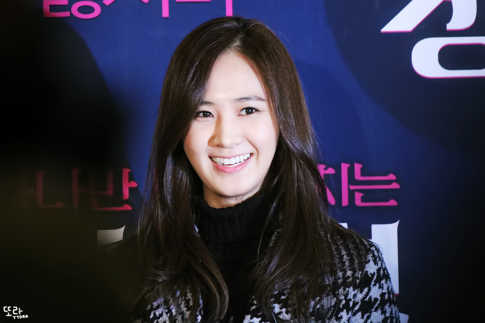 [PIC][05-11-2014]Yuri xuất hiện tại buổi công chiếu bộ phim "The Youth" vào tối nay 261B7E48545DD6E527ED5A