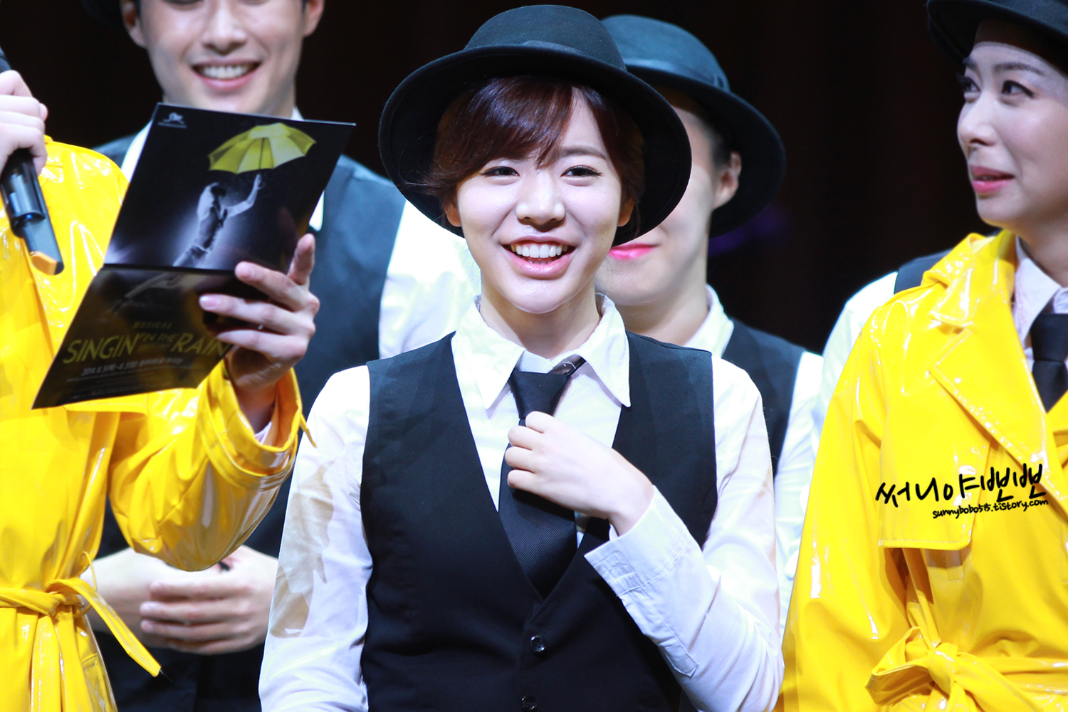 [OTHER][29-04-2014]Sunny sẽ tham gia vở nhạc kịch "SINGIN' IN THE RAIN" - Page 7 2346734B53EEDE903658DD