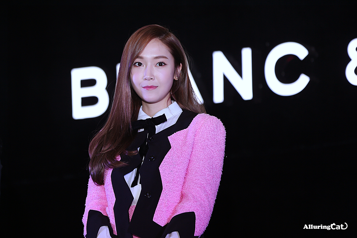 [PIC][20-12-2014]Jessica tham dự buổi fansign cho "BLANC & ECLARE" tại Trùng Khánh - Trung Quốc vào tối nay - Page 2 266CD04C549A745214C435