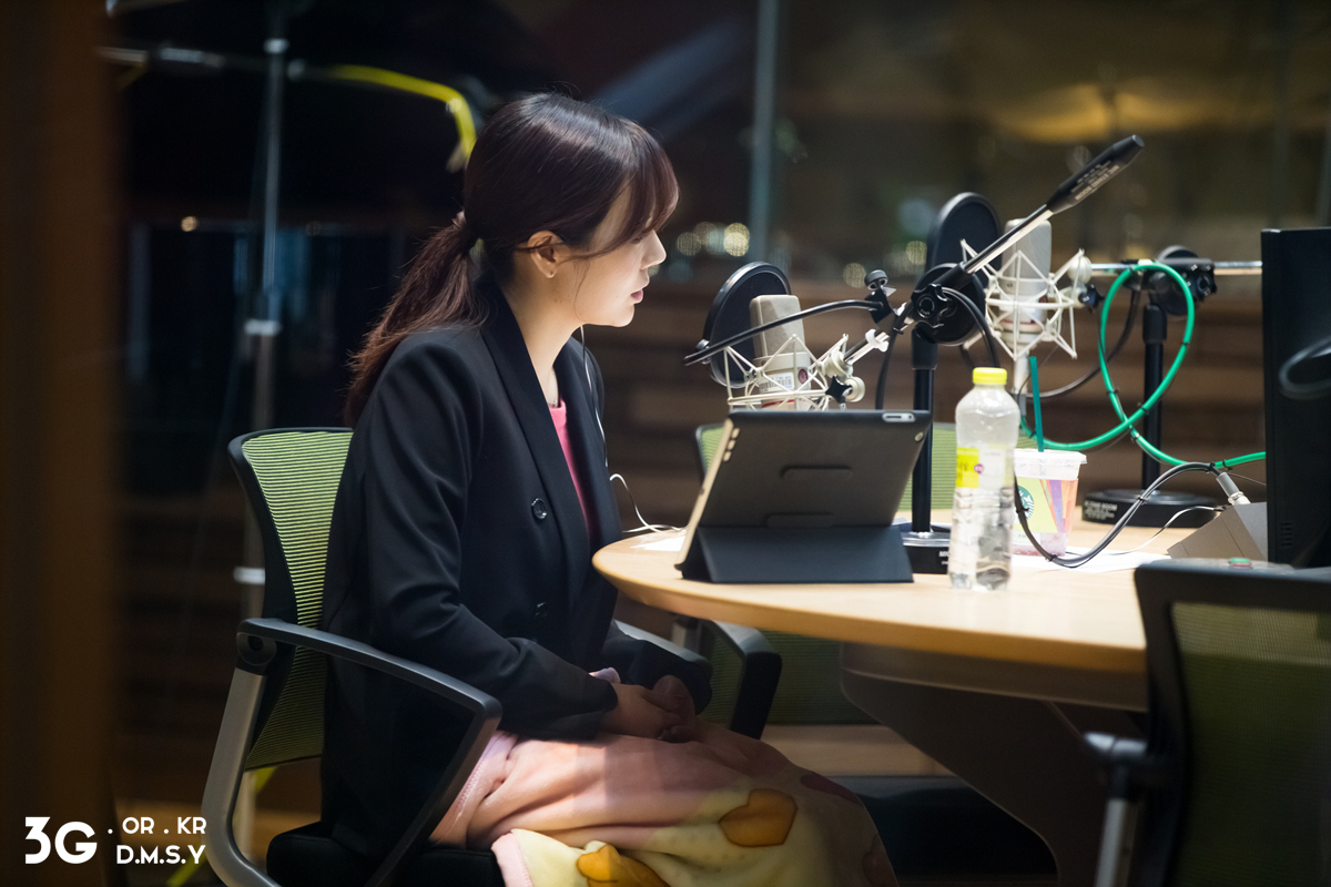[OTHER][06-02-2015]Hình ảnh mới nhất từ DJ Sunny tại Radio MBC FM4U - "FM Date" - Page 9 27488E3C5539E2FA0143CC